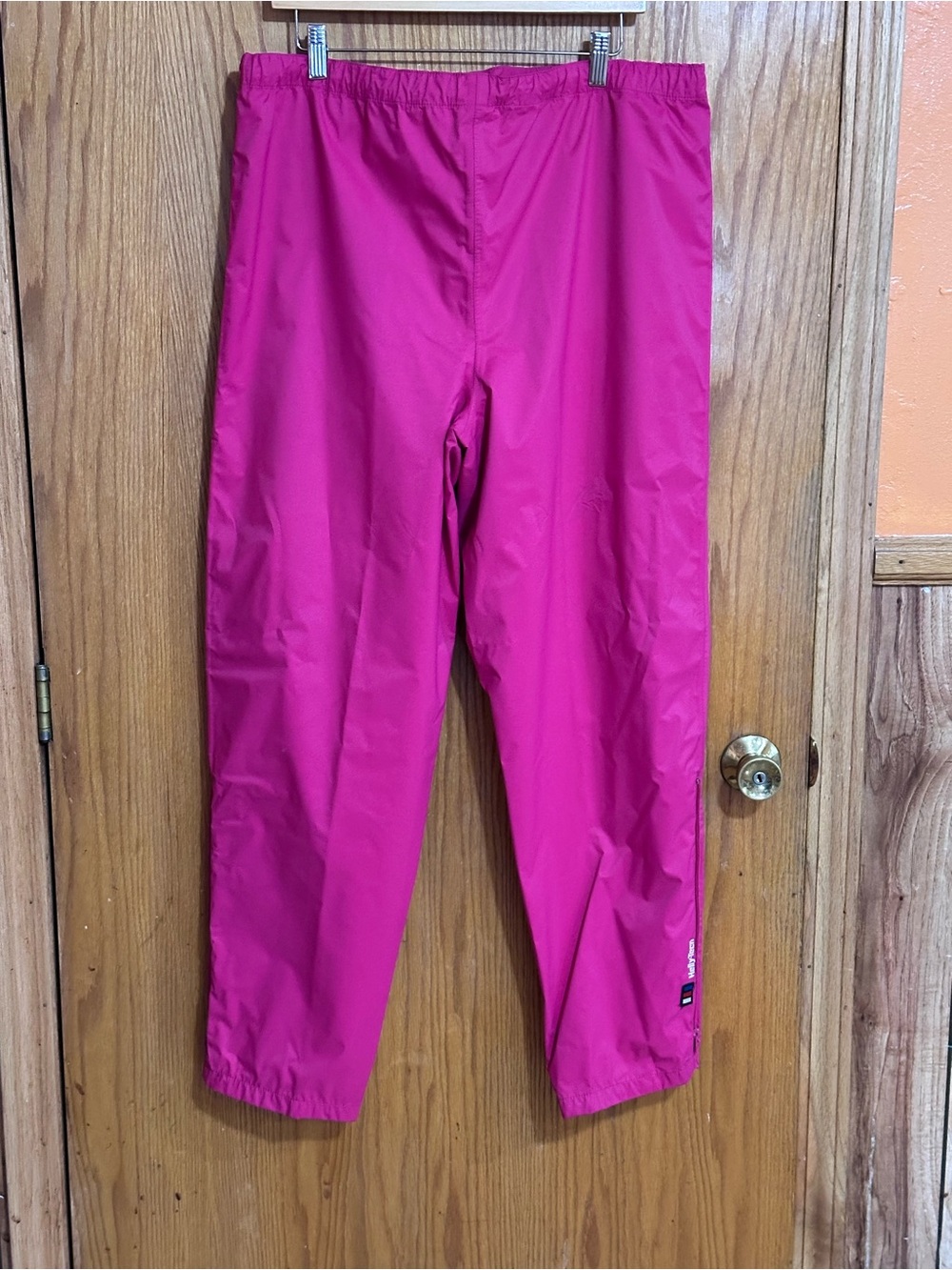 HELLY Hansen womens sz large rain pants waterproof, windproof
